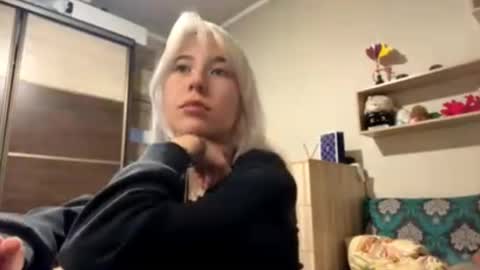 Snapshot of bobbyyoukers chatting on March 2, 2026, 12:23 pm Alisha online show from March 2, 2026, 12:23 pm