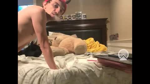 Sailorartemis online show from December 6, 2024, 9:35 pm