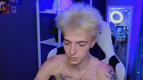 ALEXPVT IS OPEN online show from January 31, 2025, 1:12 pm