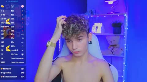 ALEXPVT IS OPEN online show from February 28, 2025, 9:12 pm