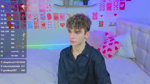 ALEXPVT IS OPEN online show from March 3, 2025, 1:21 am