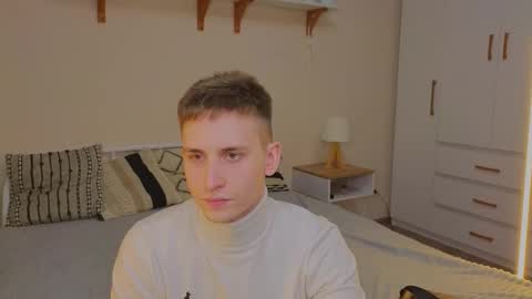 Snapshot of boicute chatting on March 13, 2026, 3:40 pm ALEXPVT IS OPEN online show from March 13, 2026, 3:40 pm