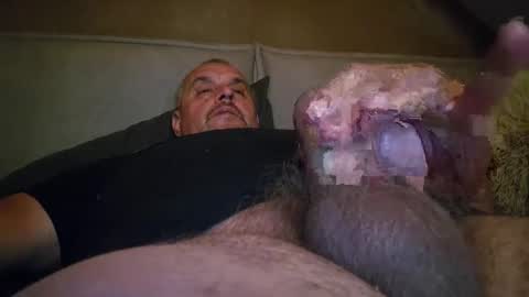 emilio online show from June 9, 2026, 3:07 am