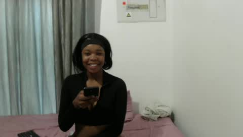 boitylips online show from June 12, 2026, 5:39 am