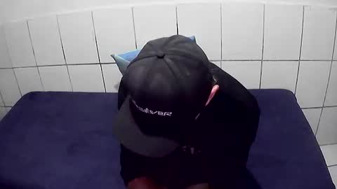 Cesar Augusto Pierdona online show from December 18, 2025, 9:21 pm