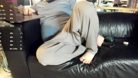 boltsmb online show from November 9, 2025, 8:56 am