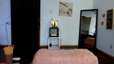 Snapshot of bombshellbaeby chatting on February 26, 2026, 10:09 pm BombshellBaeby online show from February 26, 2026, 10:09 pm