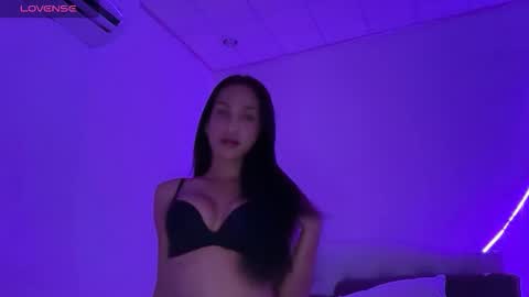 Misshell online show from February 9, 2026, 2:59 am