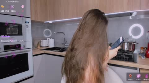 Olly online show from December 7, 2024, 10:23 am