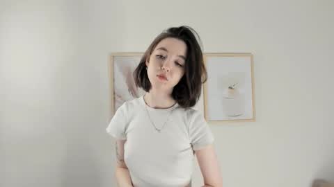 Snapshot of bondistar chatting on October 2, 2025, 1:07 pm bondistar online show from October 2, 2025, 1:07 pm