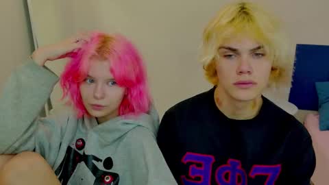 Snapshot of bonnie_and_c1yde chatting on October 19, 2025, 5:13 pm Jessy Mark online show from October 19, 2025, 5:13 pm