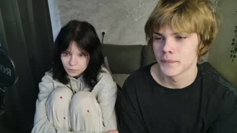 Jessy  Mark online show from March 22, 2026, 5:11 am