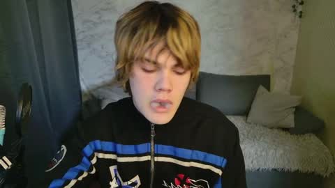 Jessy  Mark online show from April 21, 2026, 5:14 am