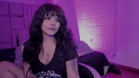 Bonnie Anderson  online show from June 13, 2026, 12:41 am
