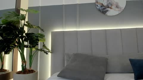 Bonnie online show from December 19, 2024, 4:13 am