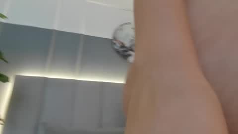 Bonnie online show from January 12, 2025, 2:56 am