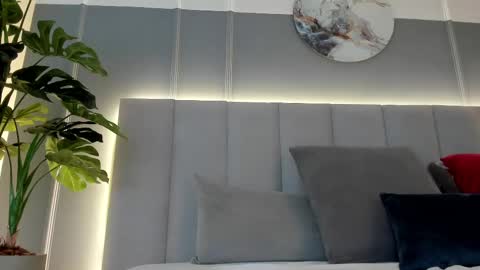 Bonnie online show from March 4, 2025, 11:32 pm