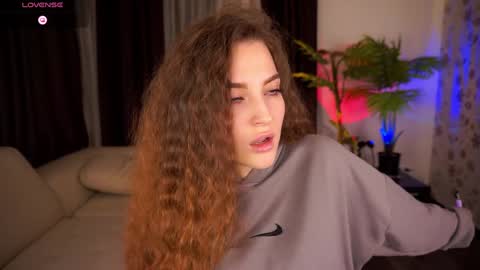 Snapshot of bonniecannon chatting on December 25, 2024, 6:09 am Grace online show from December 25, 2024, 6:09 am