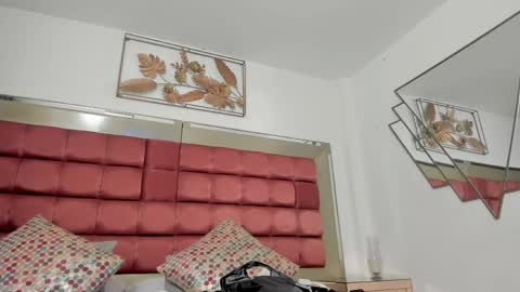 Snapshot of bonniecute_ chatting on May 22, 2026, 11:54 pm online show from May 22, 2026, 11:54 pm