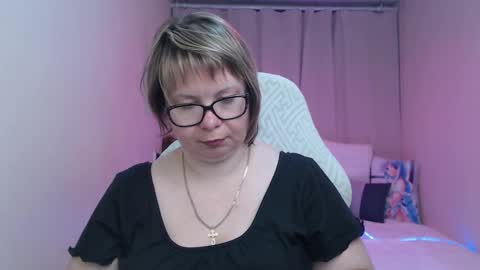 bonnnyboobsy online show from May 29, 2026, 7:01 pm
