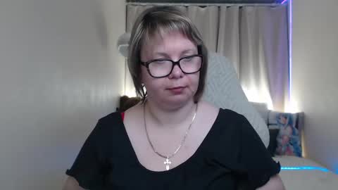 bonnnyboobsy online show from May 30, 2026, 6:38 pm