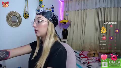 Soffy Brooks Independent model online show from March 11, 2025, 4:10 am