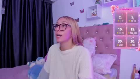 Snapshot of bonny_clyde_xx_ chatting on July 24, 2026, 5:16 am Soffy Brooks Independent model online show from July 24, 2026, 5:16 am