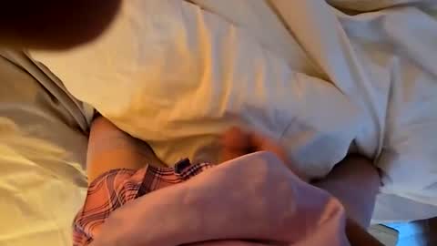 Snapshot of bono0155 chatting on February 11, 2025, 9:14 pm silky sissy sarah online show from February 11, 2025, 9:14 pm