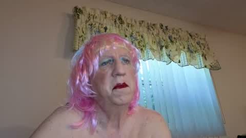 sissy slut boobi online show from July 15, 2026, 10:59 pm