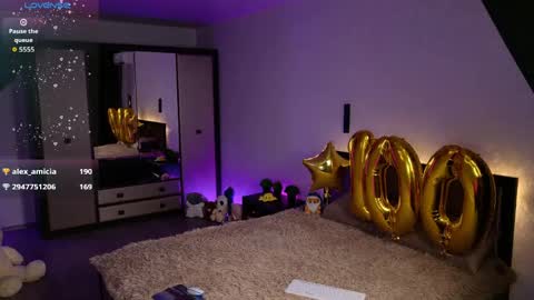 boobsvibe online show from May 19, 2026, 5:08 pm