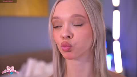 Alina online show from April 15, 2026, 7:15 am