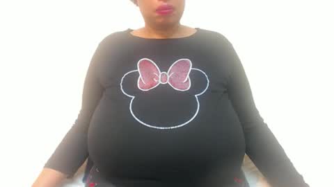Snapshot of boobyqueen24 chatting on April 20, 2026, 7:04 pm boobyqueen online show from April 20, 2026, 7:04 pm