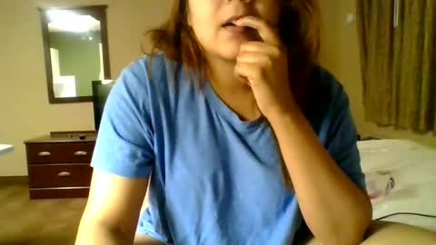 Snapshot of bookishdivya chatting on October 27, 2025, 7:45 am Divya online show from October 27, 2025, 7:45 am