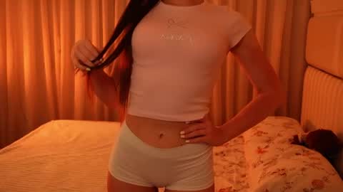 boootyfrytti online show from June 23, 2026, 8:51 pm