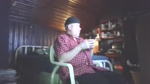 Snapshot of booshy chatting on April 21, 2026, 4:52 am Booshwa online show from April 21, 2026, 4:52 am