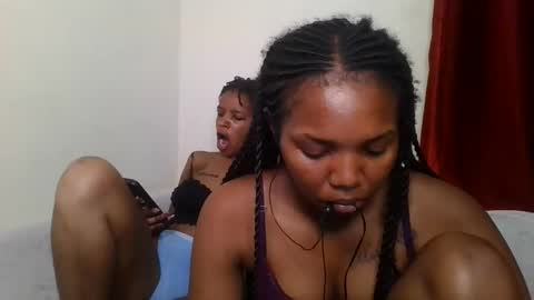Snapshot of bootie_caramel chatting on April 30, 2026, 3:07 pm bootie_caramel online show from April 30, 2026, 3:07 pm