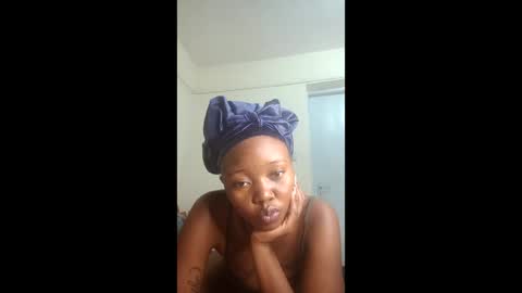 Snapshot of bootybabe0 chatting on March 15, 2026, 11:33 pm bootybabe0 online show from March 15, 2026, 11:33 pm