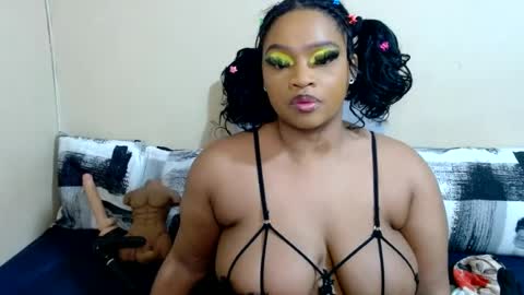 Snapshot of bootyshakerxxxx chatting on July 31, 2026, 4:01 am bootyshakerxxxx online show from July 31, 2026, 4:01 am