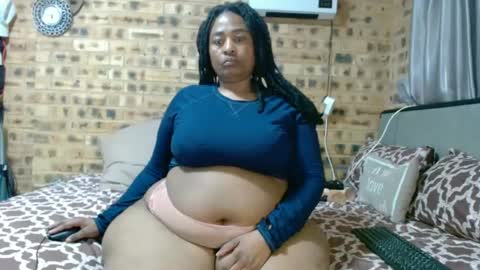 bootytwerkxxx online show from June 23, 2026, 3:04 am