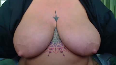 BoredCountryGirl online show from July 1, 2026, 7:54 am