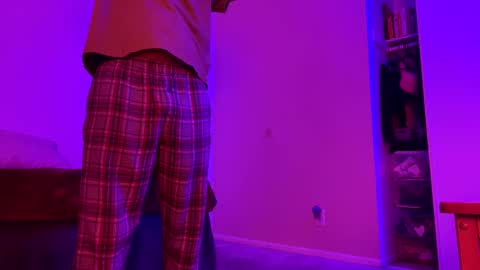 Snapshot of borednutts510 chatting on October 4, 2025, 6:00 am borednutts510 online show from October 4, 2025, 6:00 am