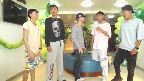 THOMAS AND DAMIAND online show from March 11, 2025, 5:05 am