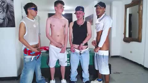 THOMAS AND DAMIAND online show from November 1, 2025, 6:21 pm