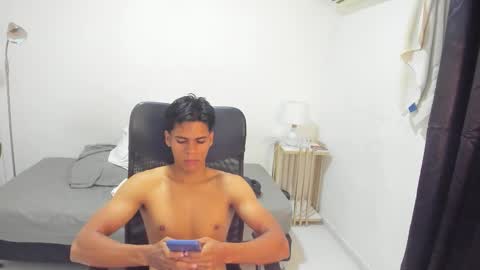 BOSS online show from October 12, 2025, 12:53 am