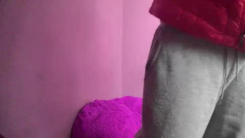 boss_playa98 online show from March 25, 2026, 2:01 pm