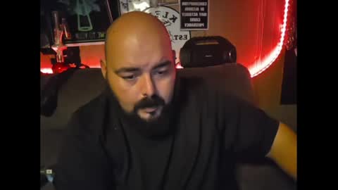 bossdeuce420 online show from April 17, 2026, 2:36 am