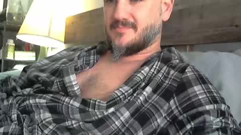 Snapshot of bostonfun25 chatting on January 10, 2025, 4:20 pm Sebastien online show from January 10, 2025, 4:20 pm