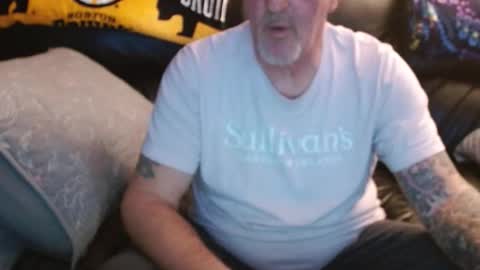 bostonguy1969 online show from February 18, 2026, 4:30 am