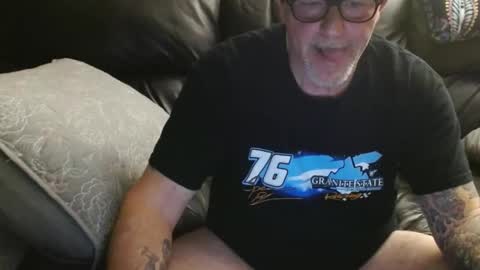 bostonguy1969 online show from April 14, 2026, 1:55 am