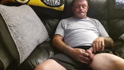 bostonguy1969 online show from June 8, 2026, 4:02 am